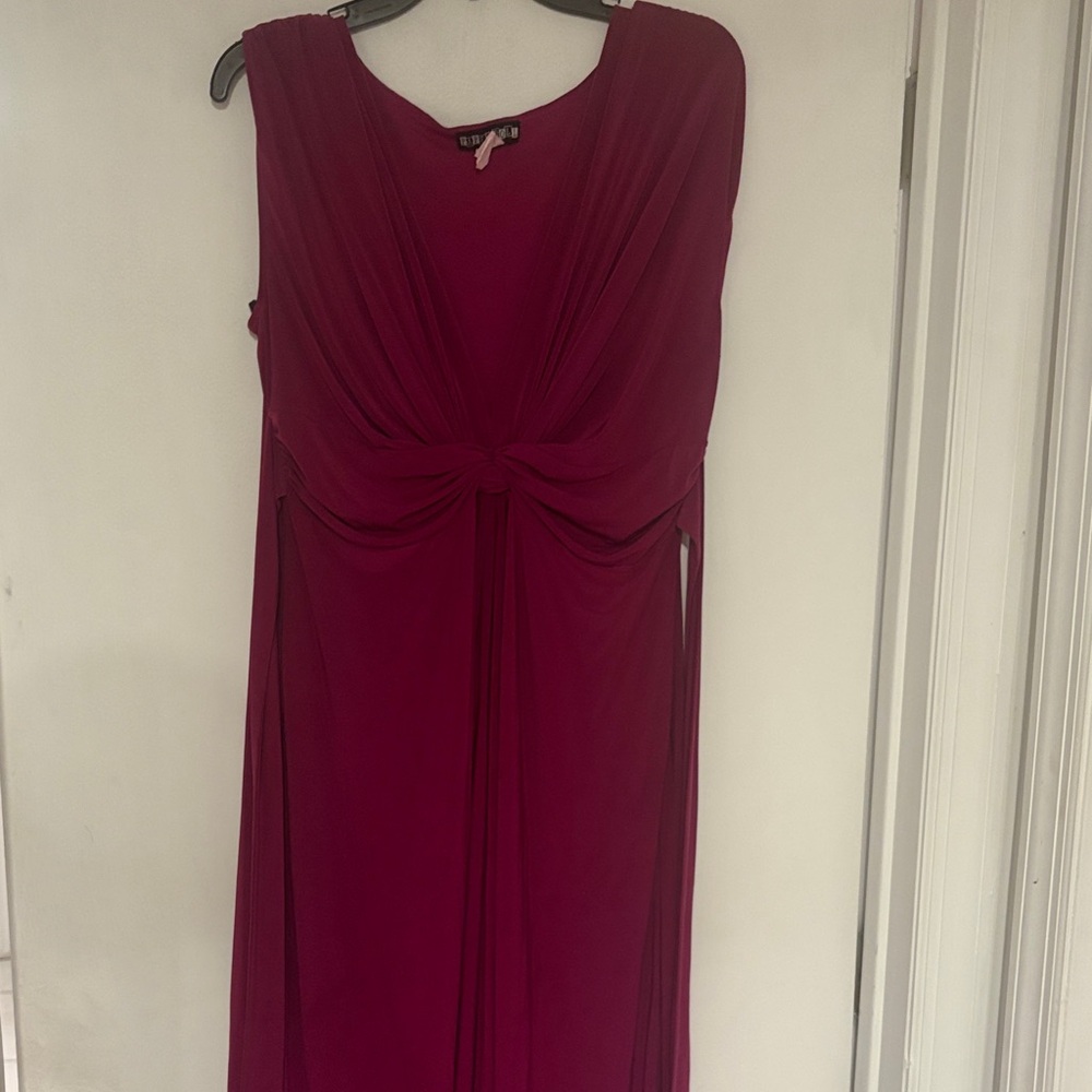 Sleeveless Knot-Front Maxi Dress in Burgundy
